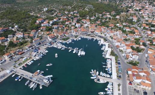 Brücke zum Festland